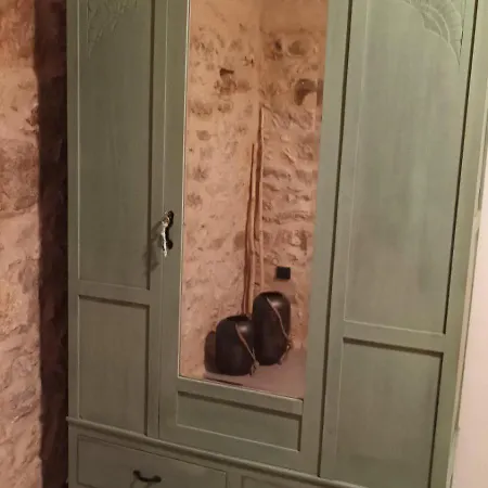 Pyrrichos Stone House *
