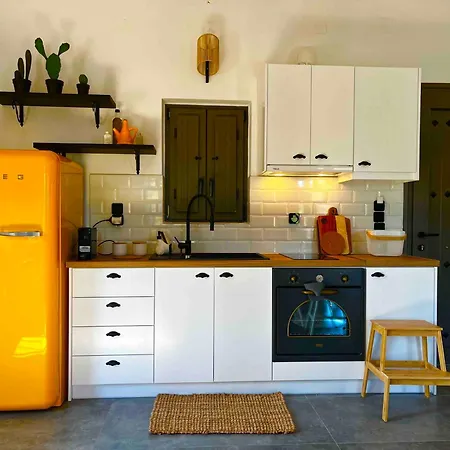 Pyrrichos Stone House