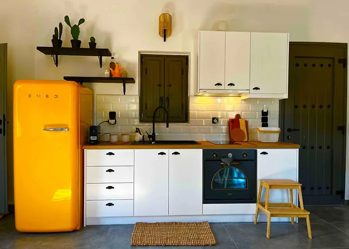 Pyrrichos Stone House